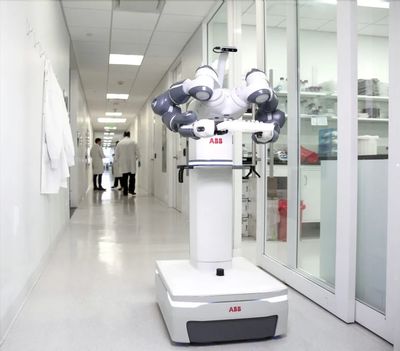 ABB機器人賦能中心 醫療行業自動化變革的加速器